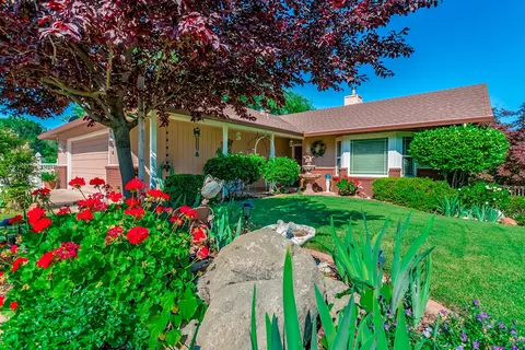 1866 Wexford Ct, Redding, CA 96001 photo 2