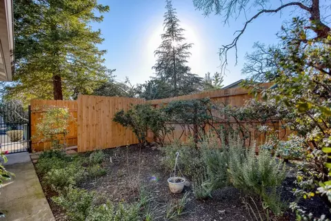 2222 Snow Ln, Redding, CA 96003 photo 30