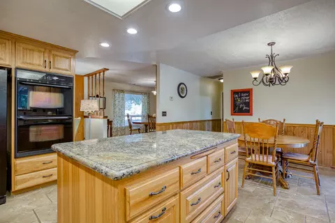 2820 Balaton Ave, Redding, CA 96001 photo 13