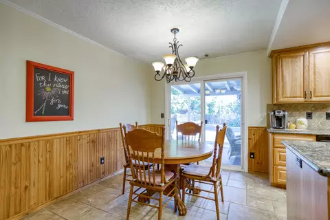 2820 Balaton Ave, Redding, CA 96001 photo 19