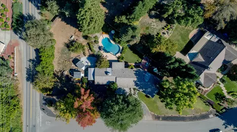 2820 Balaton Ave, Redding, CA 96001 photo 58