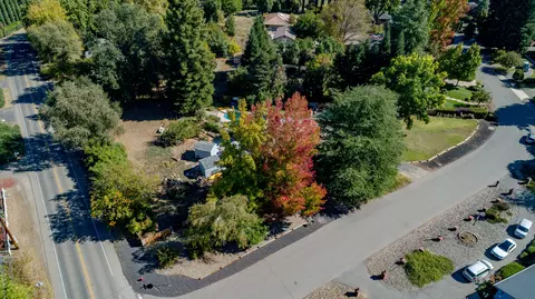 2820 Balaton Ave, Redding, CA 96001 photo 56