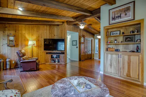 2820 Balaton Ave, Redding, CA 96001 photo 10