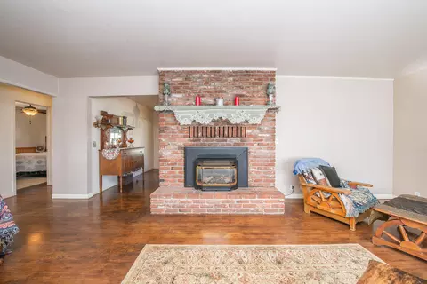 19860 Loop St, Anderson, CA 96007 photo 6