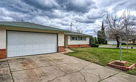 6381 Paso Dr, Redding, CA 96001 photo 5