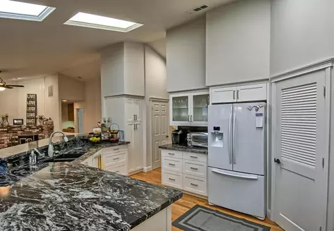 15603 Sol Semete Trl, Redding, CA 96001 photo 10