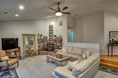15603 Sol Semete Trl, Redding, CA 96001 photo 6