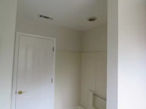 2515 Viking Way, Redding, CA 96003 photo 11