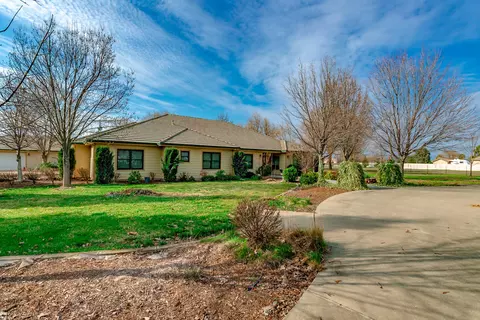 7600 Mohegan Ct, Redding, CA 96002 photo 33