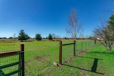 7600 Mohegan Ct, Redding, CA 96002 photo 36
