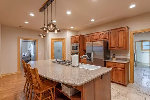 7600 Mohegan Ct, Redding, CA 96002 photo 11