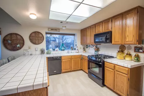 2567 Yana Ave, Redding, CA 96002 photo 7
