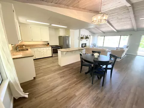 3000 Valentine Ln, Redding, CA 96001 photo 17