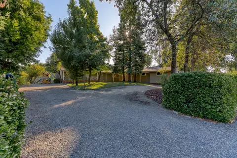 3000 Valentine Ln, Redding, CA 96001 photo 13