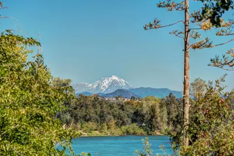 3000 Valentine Ln, Redding, CA 96001 photo 3