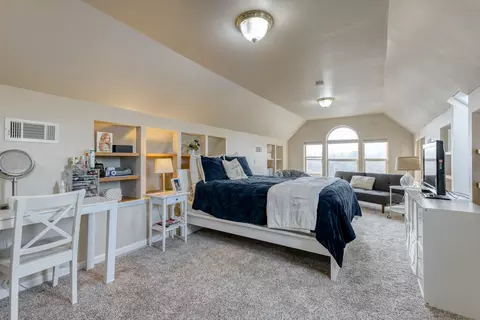 7925 Deer Hollow Ct, Redding, CA 96001 photo 18