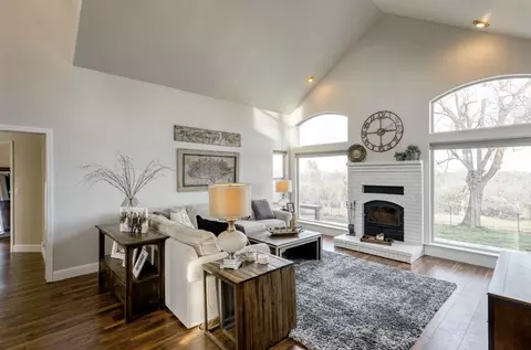 7925 Deer Hollow Ct, Redding, CA 96001 photo 15