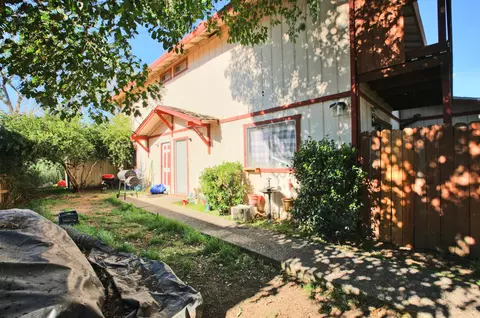 745 Lakeside Dr, Red Bluff, CA 96080 photo 3