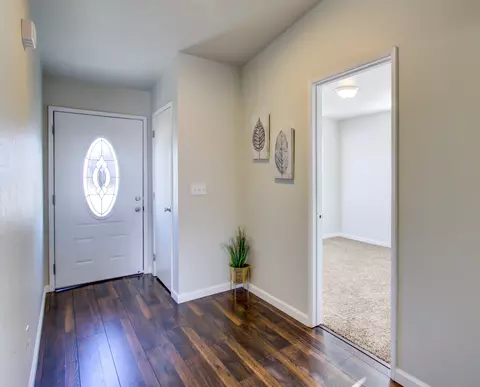 868 Springer Dr, Redding, CA 96003 photo 3