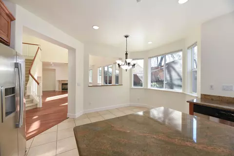 1 Emshee Ln, Martinez, CA 94553 photo 8