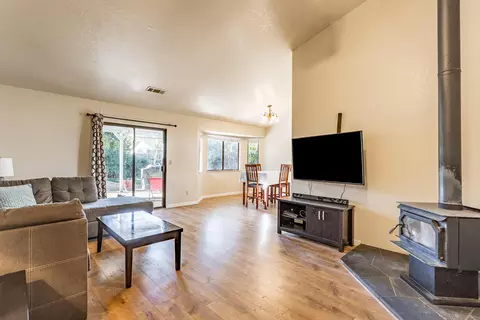 3958 Sunwood Dr, Redding, CA 96002 photo 10