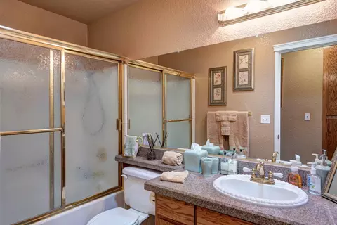 3341 Billings Dr, Redding, CA 96002 photo 27