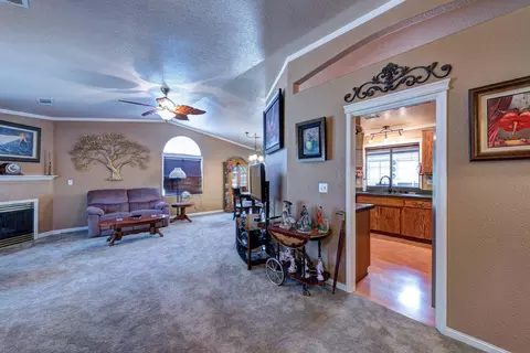 3341 Billings Dr, Redding, CA 96002 photo 8