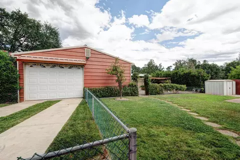 3341 Billings Dr, Redding, CA 96002 photo 2