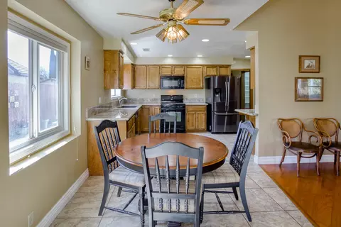 1521 Arroyo Manor Dr, Redding, CA 96003 photo 14