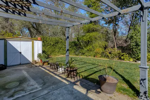 1521 Arroyo Manor Dr, Redding, CA 96003 photo 41
