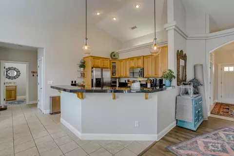 1677 St Andrews Dr, Redding, CA 96003 photo 12