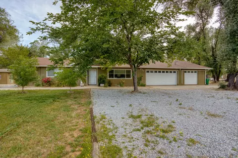 20202 Blue Jay Dr, Redding, CA 96002 photo 1