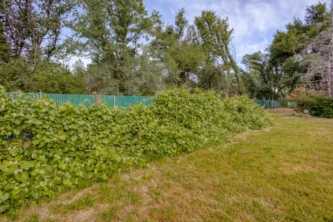 20202 Blue Jay Dr, Redding, CA 96002 photo 53