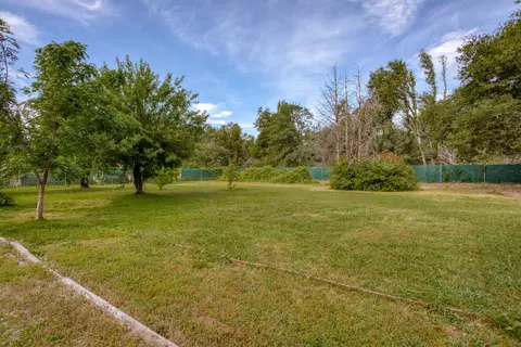 20202 Blue Jay Dr, Redding, CA 96002 photo 9