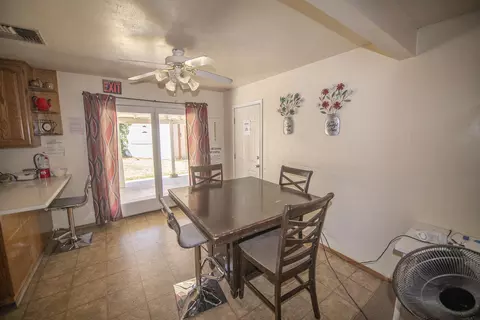 2565 Sacramento Dr, Redding, CA 96001 photo 9