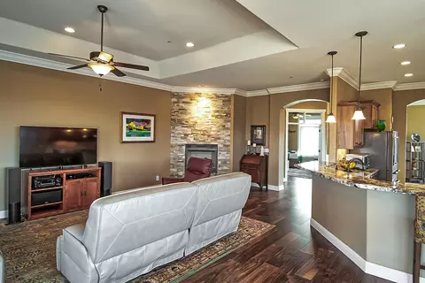808 Coggins St, Redding, CA 96003 photo 8
