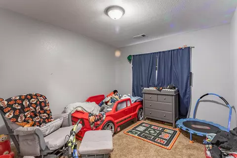 520 Springer Dr, Redding, CA 96003 photo 11