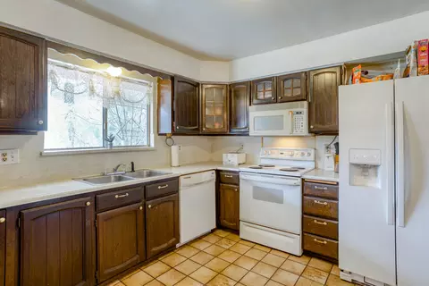 5355 Bogie Ln, Redding, CA 96002 photo 7