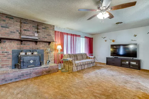 5355 Bogie Ln, Redding, CA 96002 photo 4