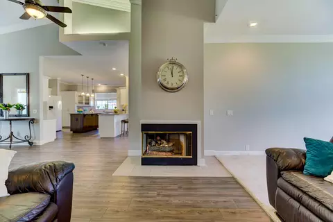 4212 Long Drive Ct, Redding, CA 96002 photo 5