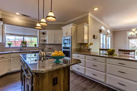 4212 Long Drive Ct, Redding, CA 96002 photo 11