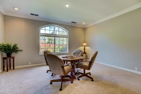 4212 Long Drive Ct, Redding, CA 96002 photo 6