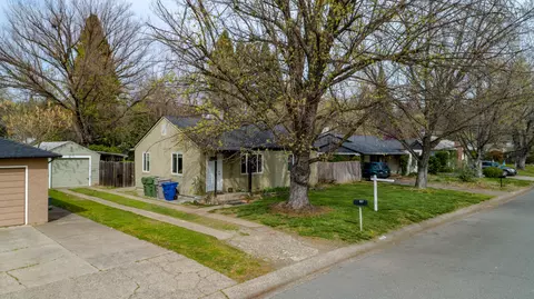 716 Coronado St, Redding, CA 96003 photo 3