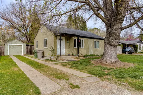716 Coronado St, Redding, CA 96003 photo 1