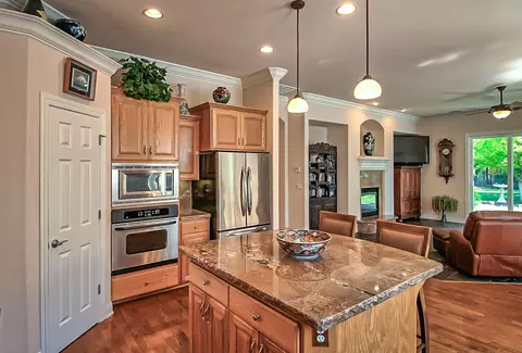 4525 Yellowstone Dr, Redding, CA 96002 photo 32