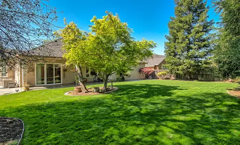 4525 Yellowstone Dr, Redding, CA 96002 photo 11
