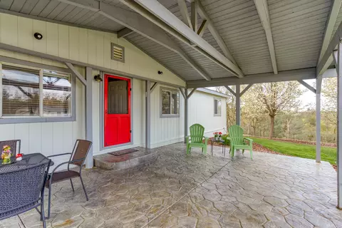 13332 Hidden Oaks Trl, Redding, CA 96003 photo 5