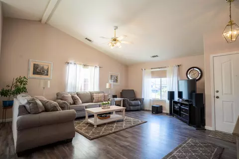 5549 Mill Pond Ln, Redding, CA 96001 photo 5