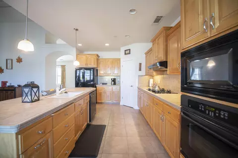 3378 Old Lantern Dr, Redding, CA 96003 photo 13