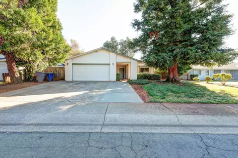 3751 Harrow Ct, Redding, CA 96002 photo 1